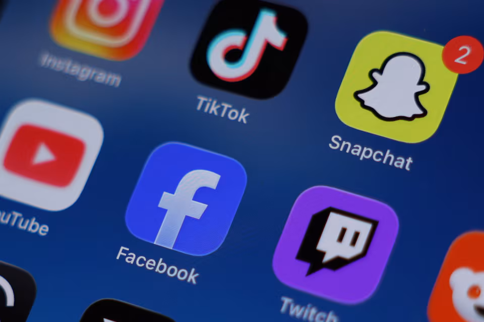 Philippines Moves to Ban Social Media for Children Under 13
