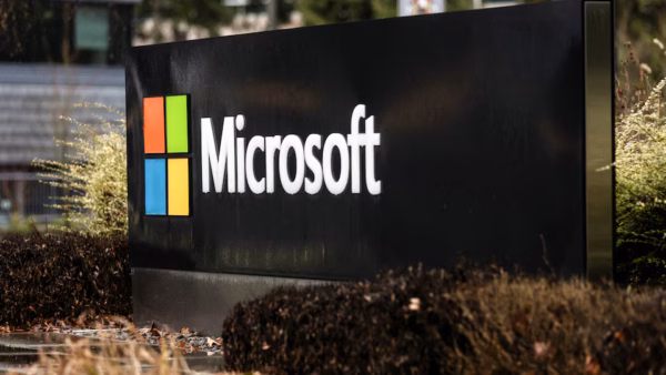 US Blocks Microsoft, Adobe From Green Card Programme
